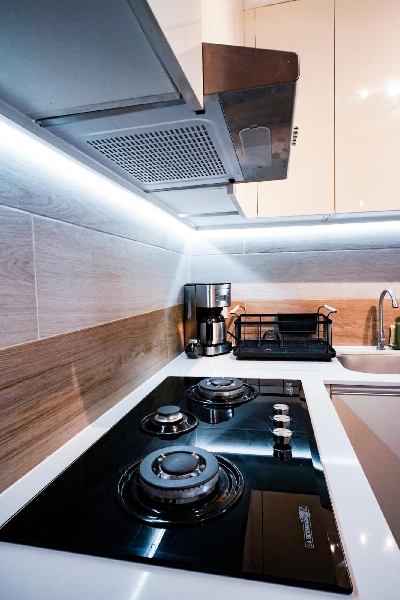 Modern Designed Studio Condo Near Ayala Centrio Cagayan de Oro Exteriér fotografie